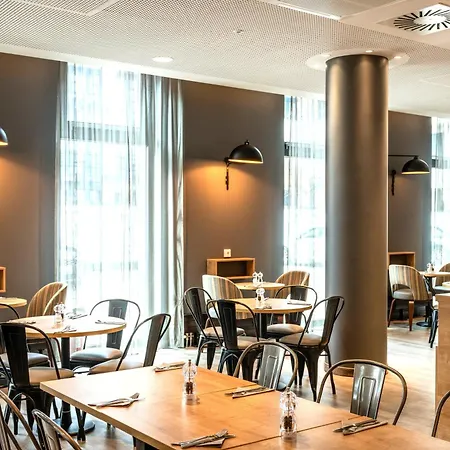 Premier Inn Hamburg City Berliner Tor-3
